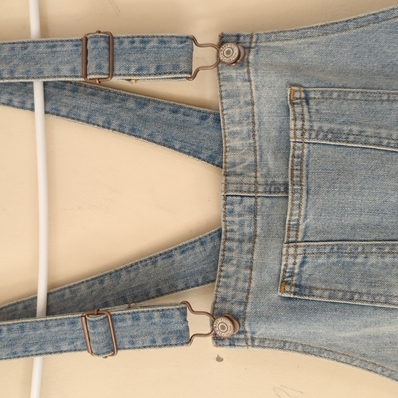 Old Navy Marina Cuffed Shortalls - Picture 9 of 14